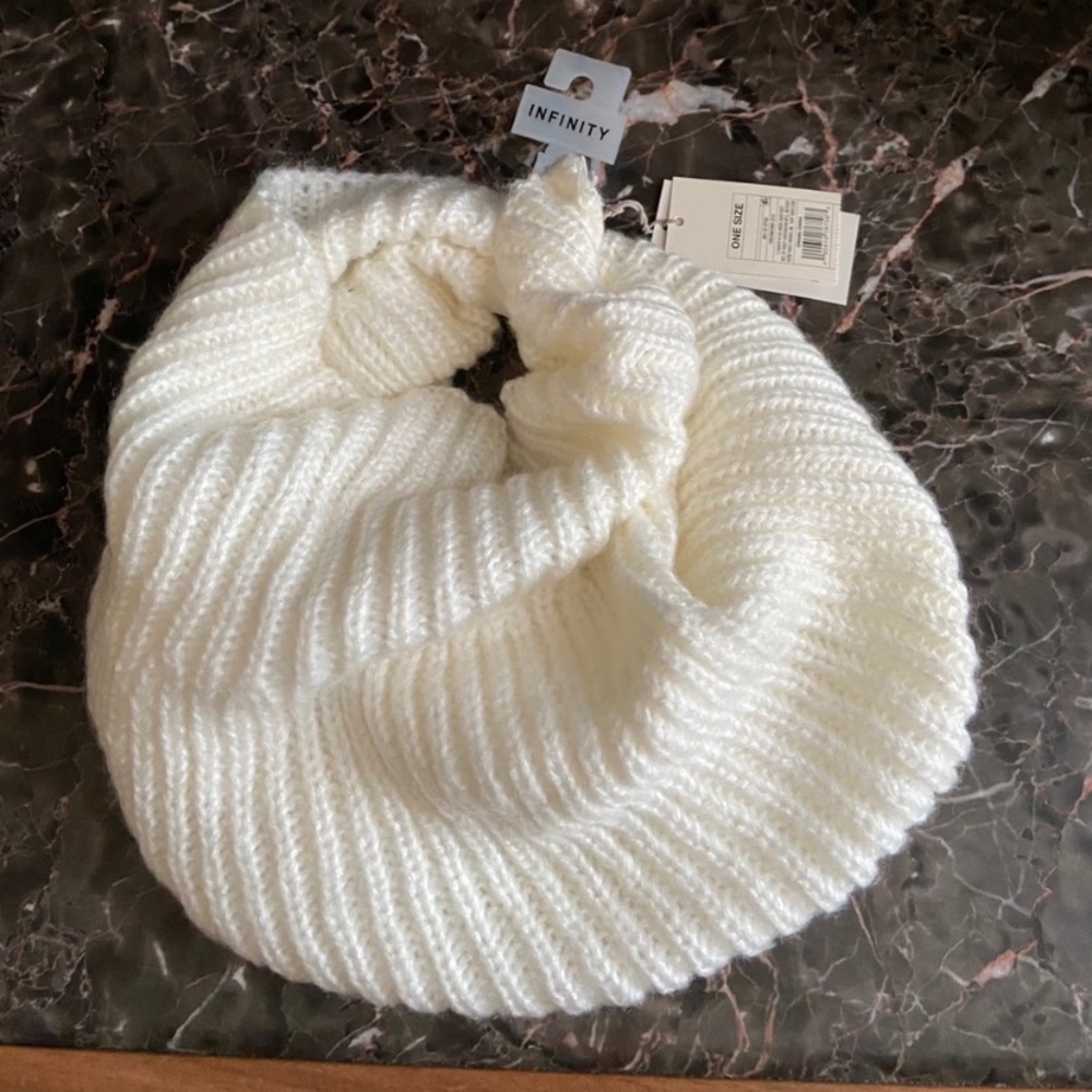 5/$25 White/Cream Color Infinity Scarf